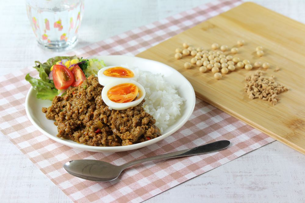 大豆ミートのキーマカレー