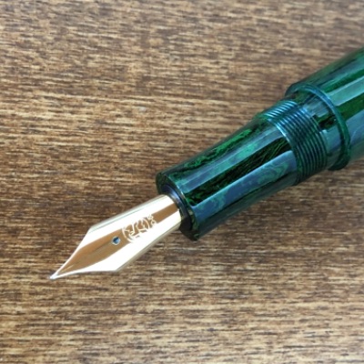 笑暮屋 ／ 日興エボナイト製造所 lit.link(リットリンク)