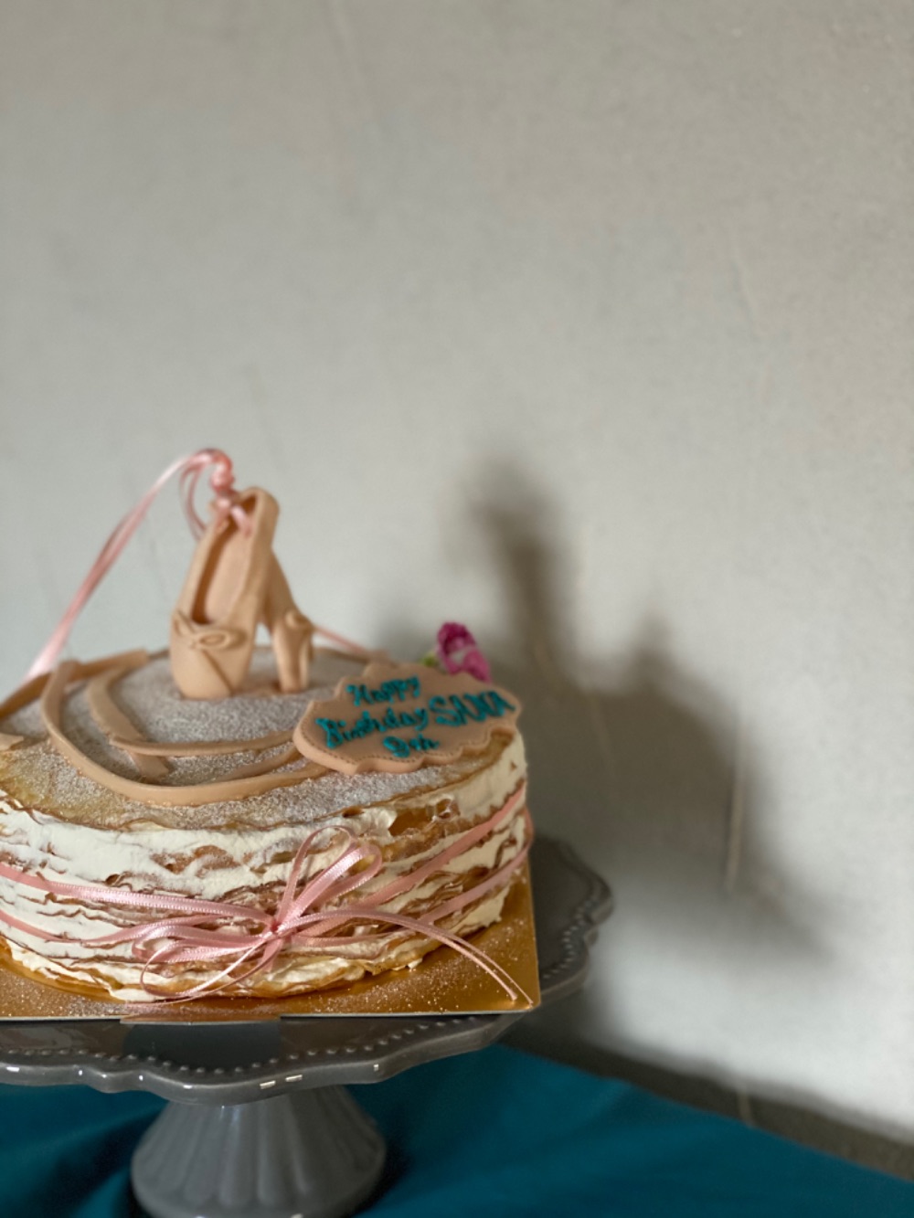 とっておきの記念日や、お誕生日。特別な日を素敵に彩るケーキがあったらそれはまた特別素敵な思い出に♪