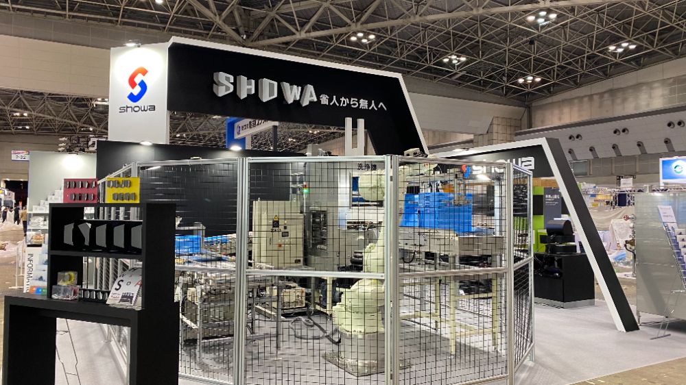 コンテナ、パレット、部品多品種洗います！