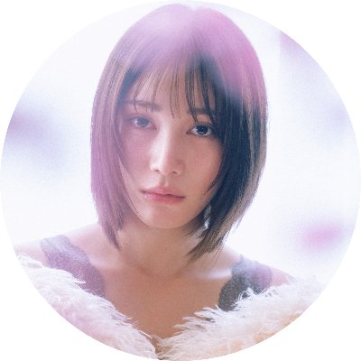 中村ゆりか写真集『Yu LU ri NA』 5/20発売【公式】 lit.link
