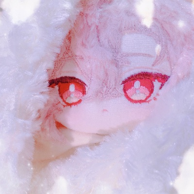 ユベール